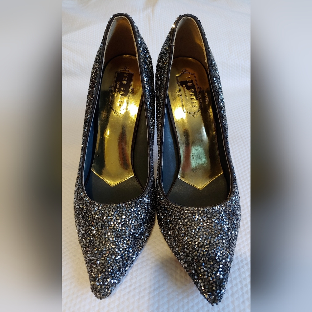 Ted Baker Heels Size 40 9.5 Narrow